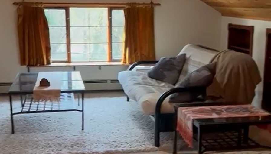 Suzanne Villeneuve's room