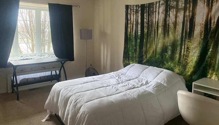 Sara's room
