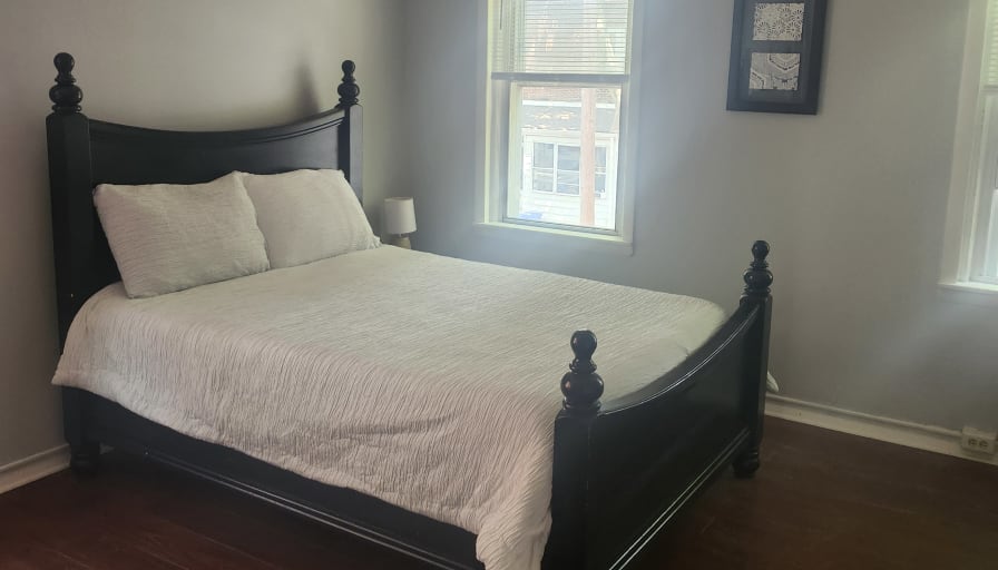 Carla's room