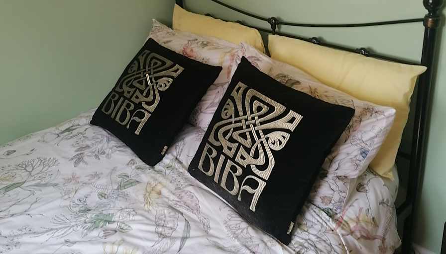 Miss TRACEY CLARKE's room
