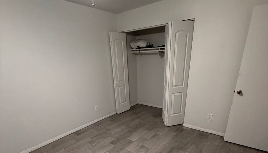 Lisa's room