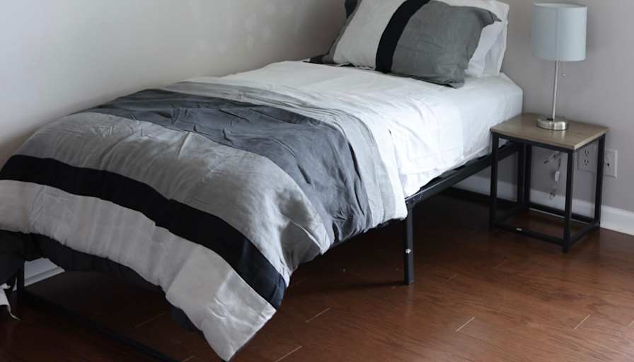Deserve LLC's room