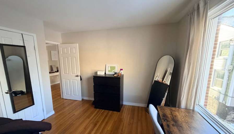 Emma's room