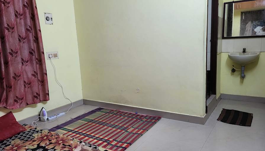 Mithun M Mohan's room