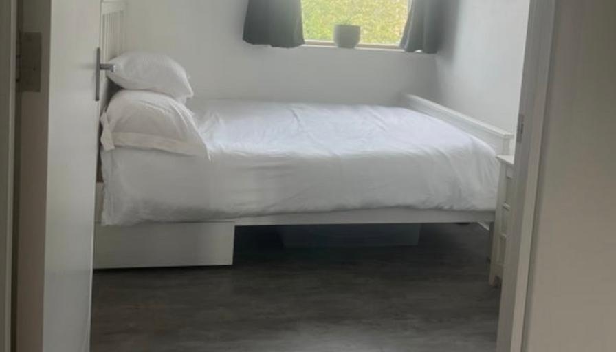 C's room