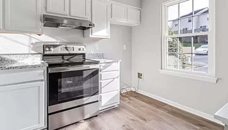 Alcove Rooms's room