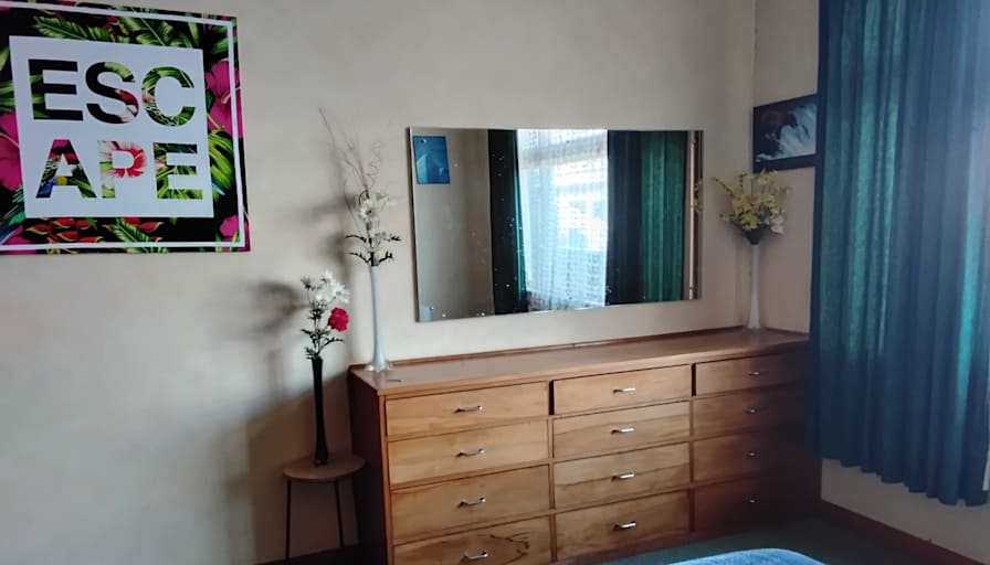 Maureen's room