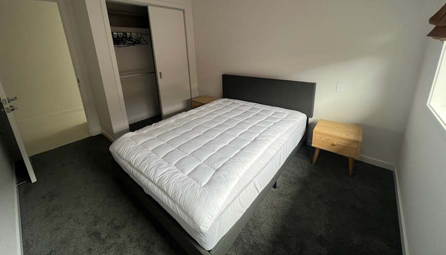 Soo's room