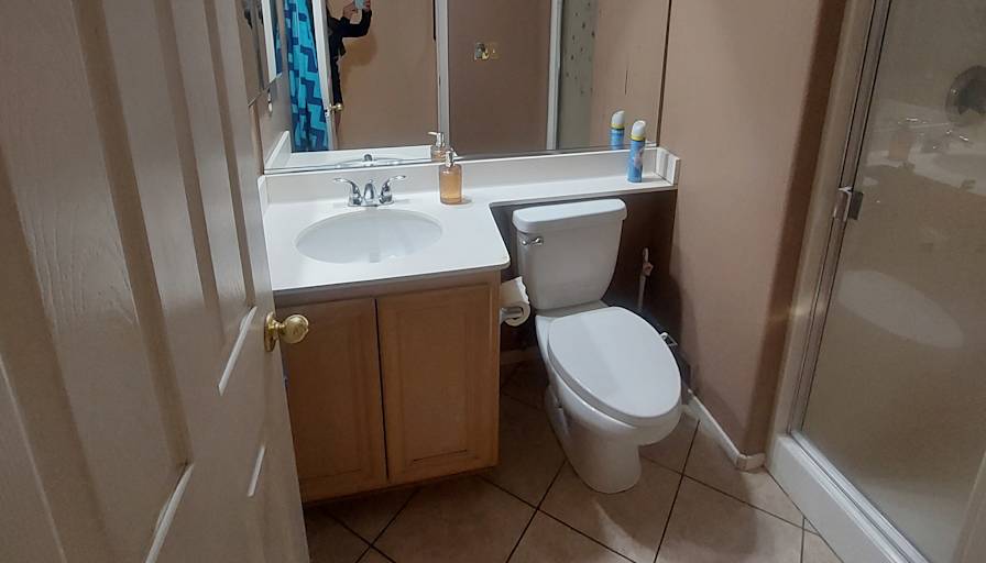Gina López's room