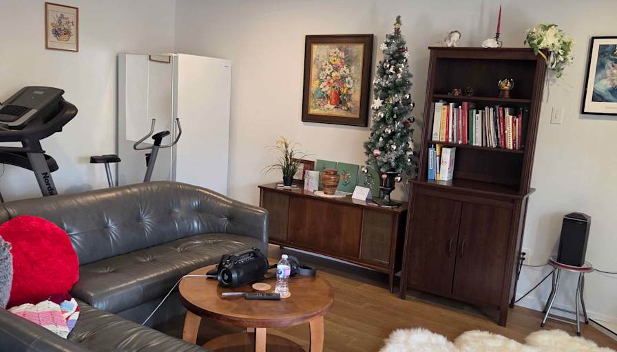 Nicole's room