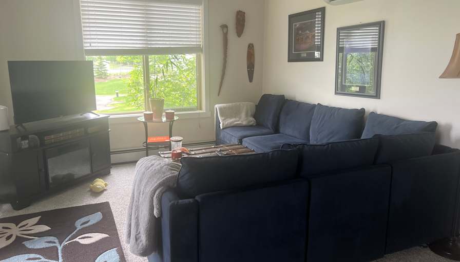 Pamela Ohochinsky's room