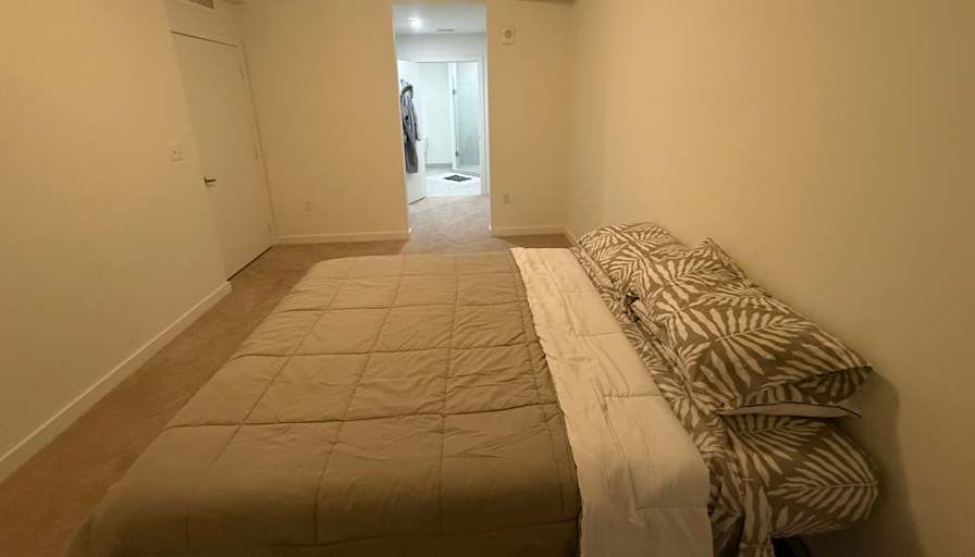 Lisa M Joseph's room