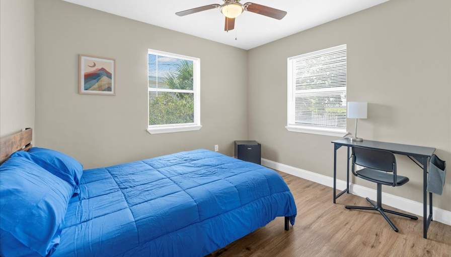 Oscar's room