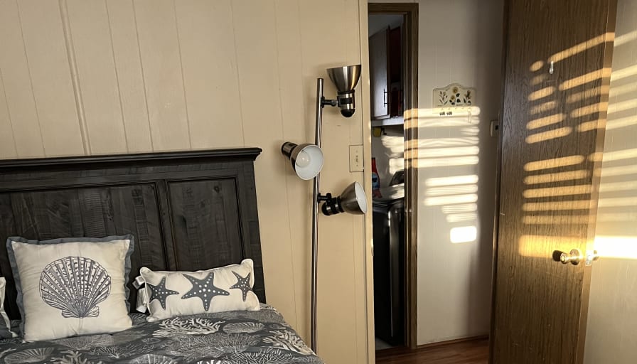 ALEJANDRA HERRERA's room