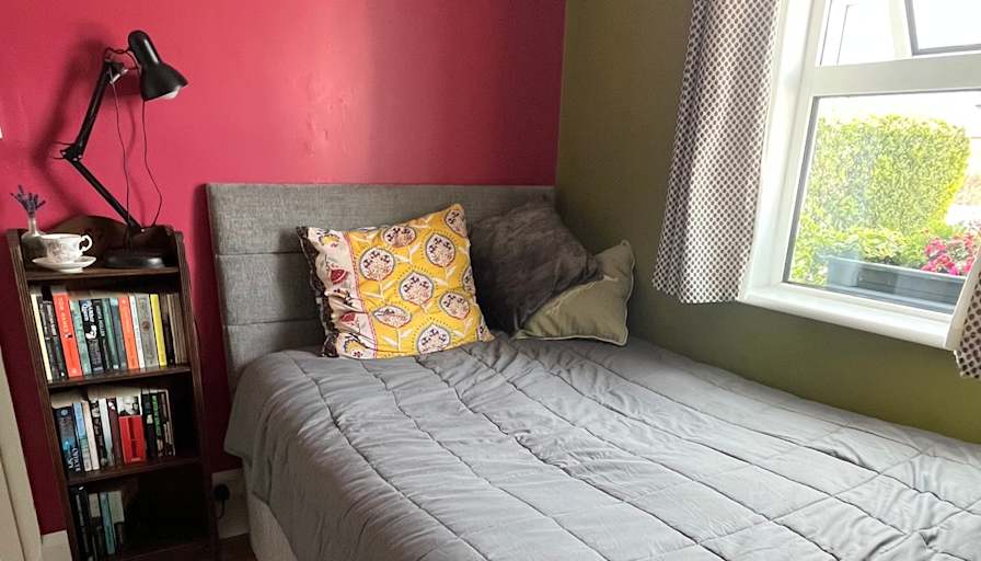 Geni l's room