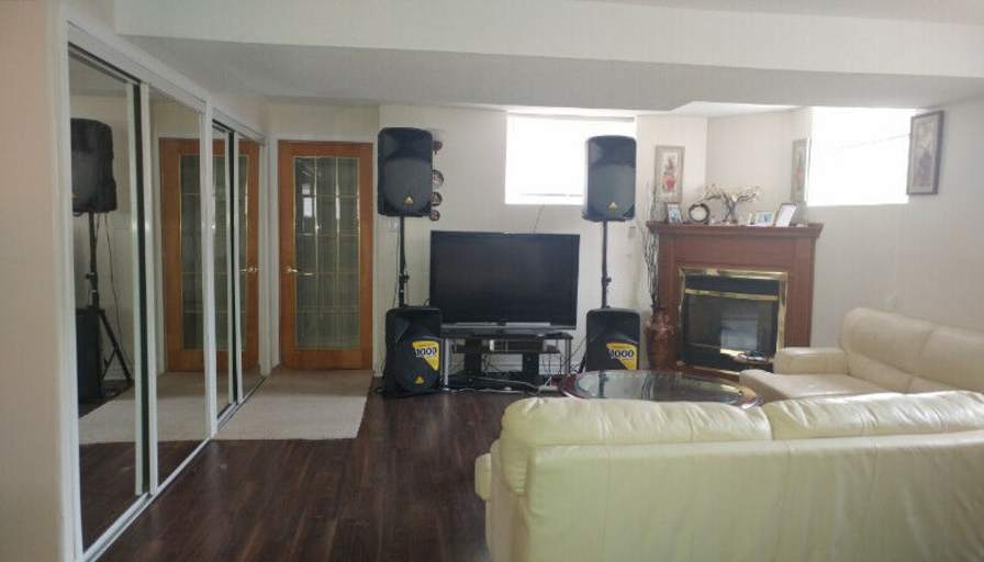 Sunny's room