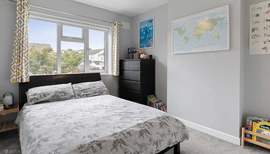 Tom's room