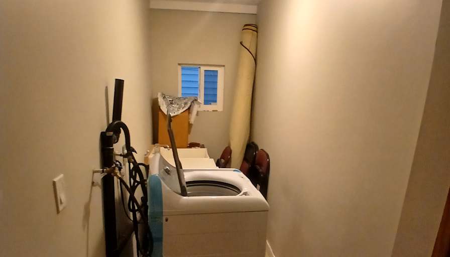 Roberto Carino III's room