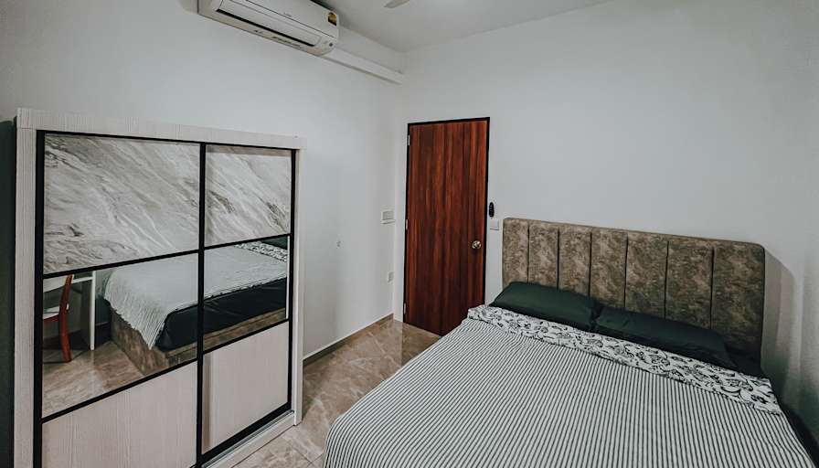 Jacky's room