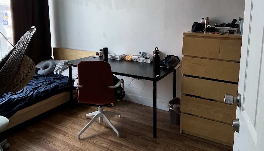 Robby's room