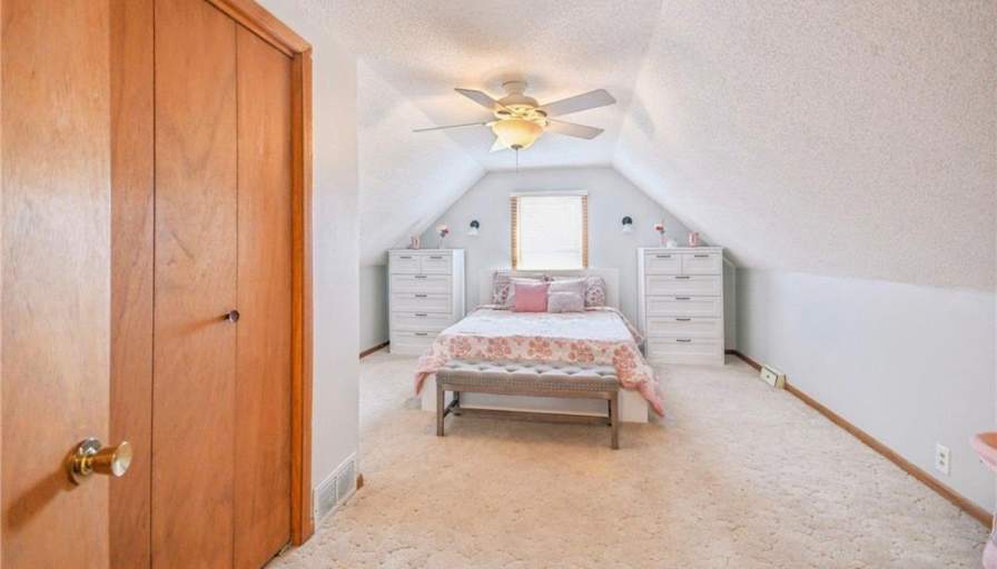 Geraldine del Rosario's room
