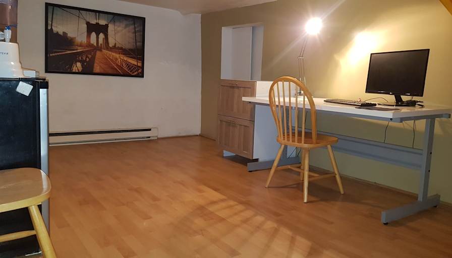 Lisa's room