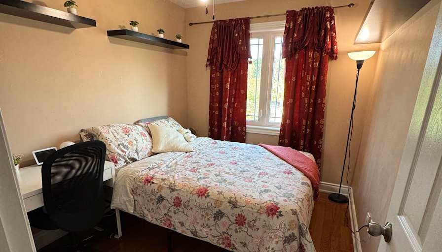 Nikasha's room