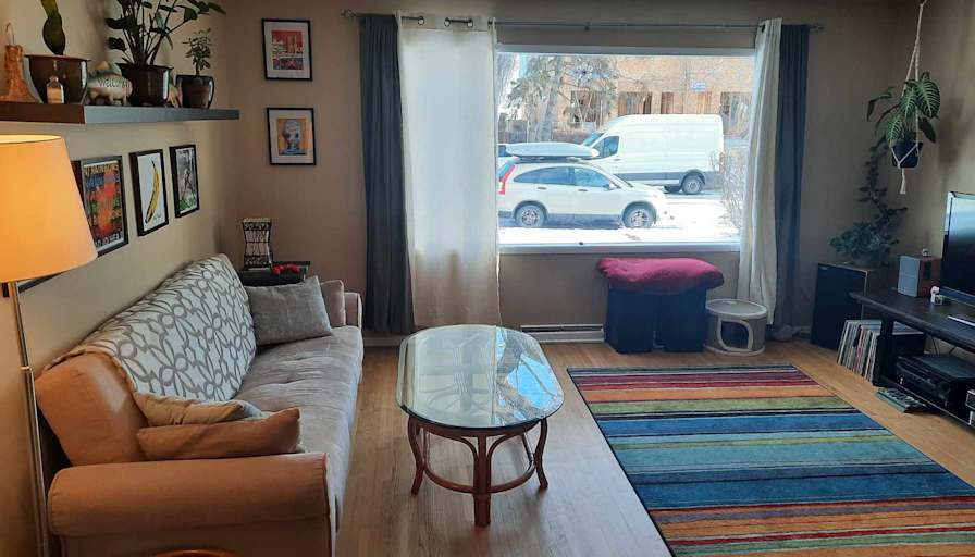 Connor MacDonald's room