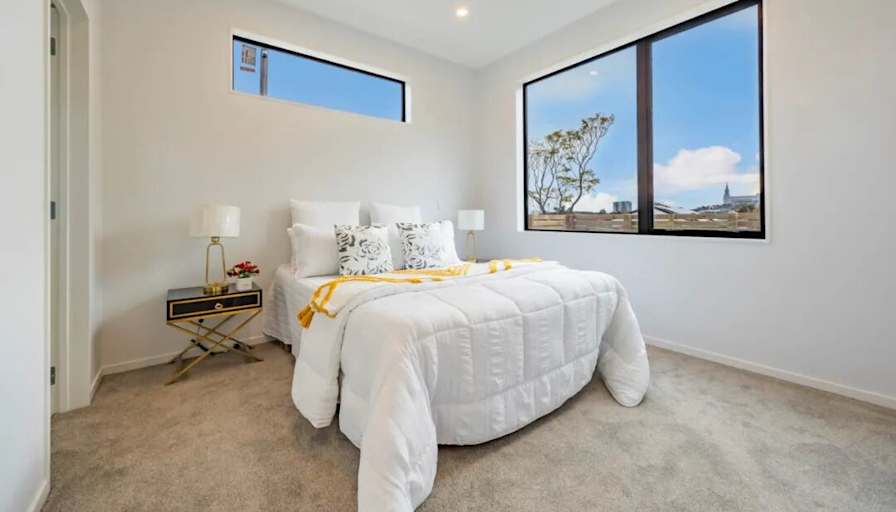 Sam Ni's room