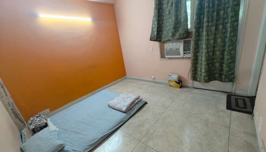 Jiya's room