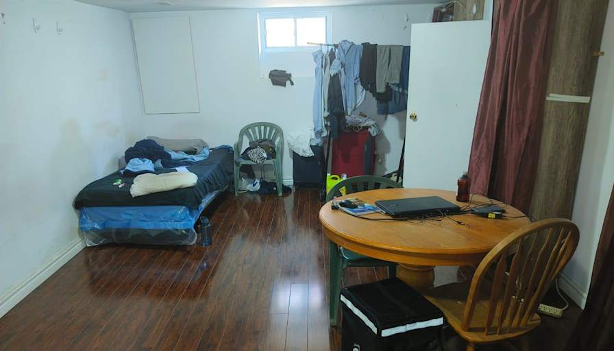 Raj's room