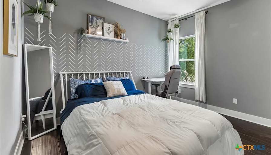 Daniel's room