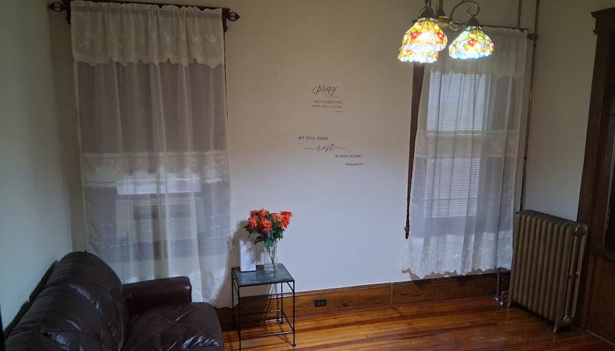 Maricarmen's room