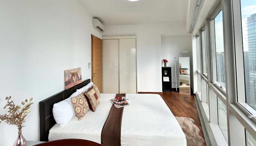 VVA EI's room