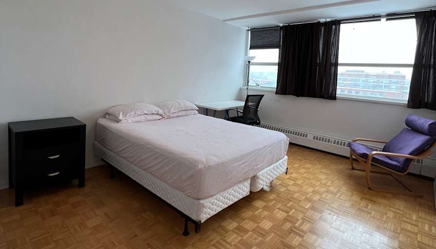 Free M's room