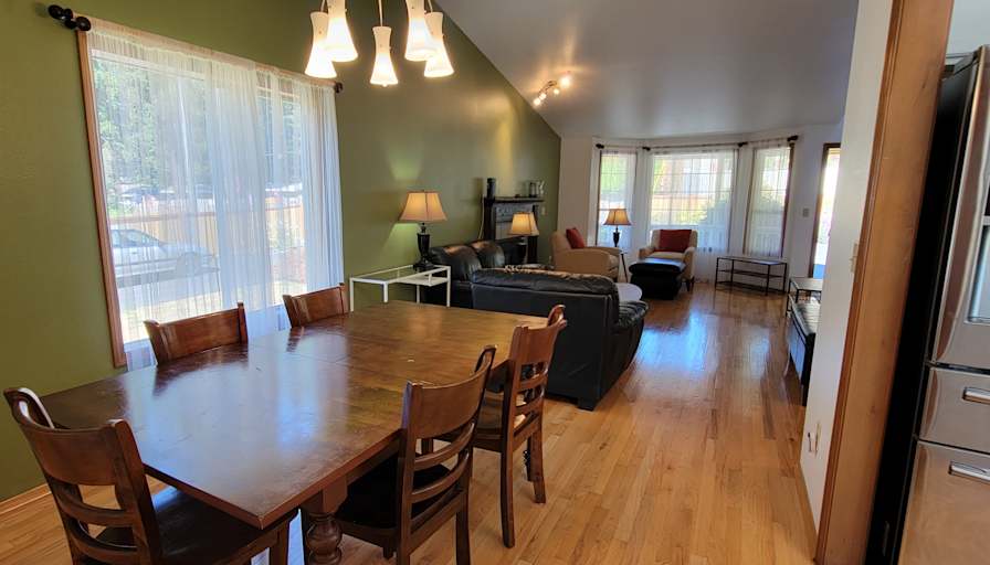 Bnb Aurora's room