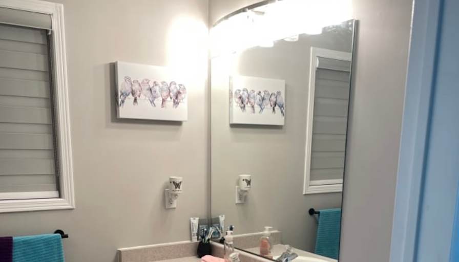 tamee's room