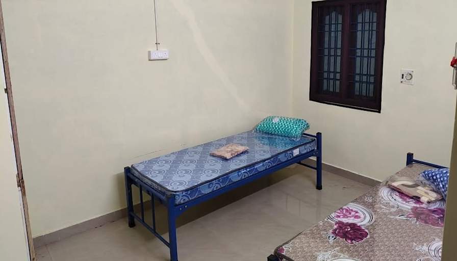 Sathish Durai's room