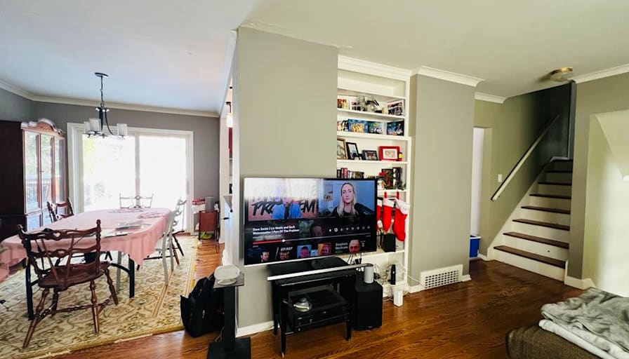 Jocelyn's room