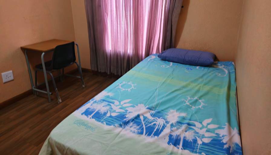Kefiloe's room