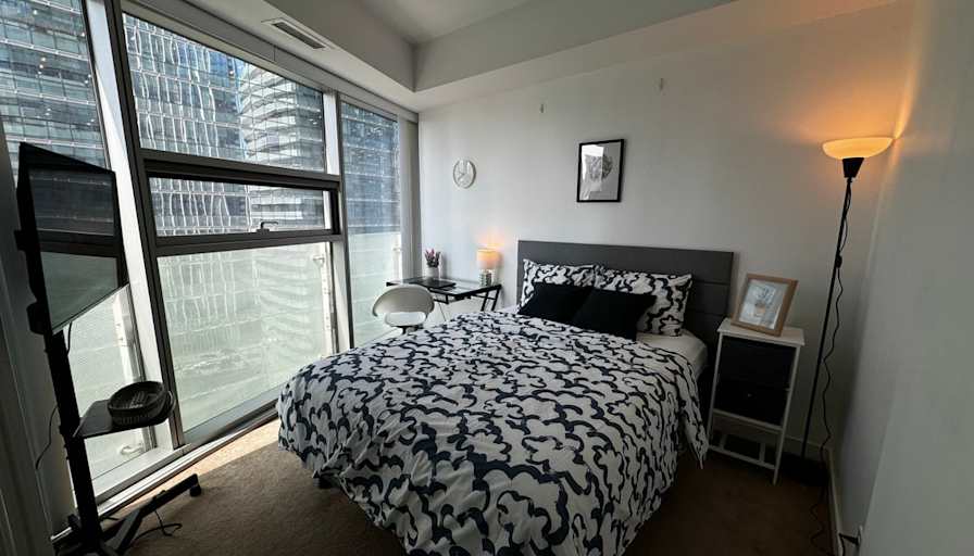 Sky Timucin Kursunlugil's room