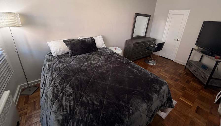 Carolina Paredes's room