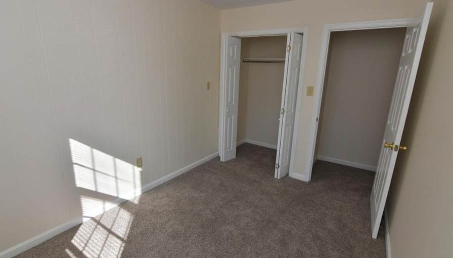 Nayara's room