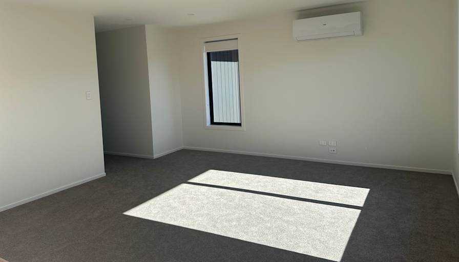 F's room