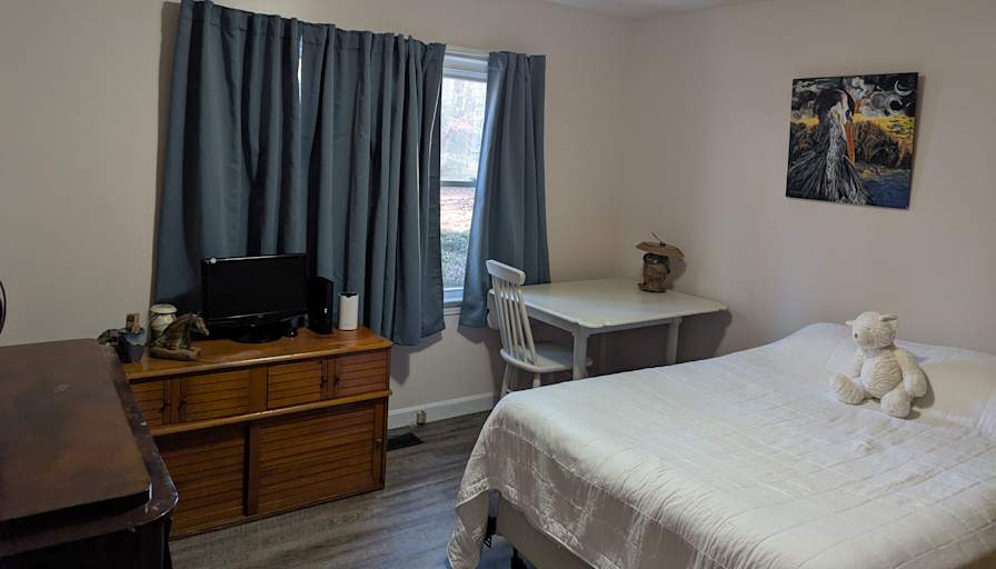 Stephanie's room