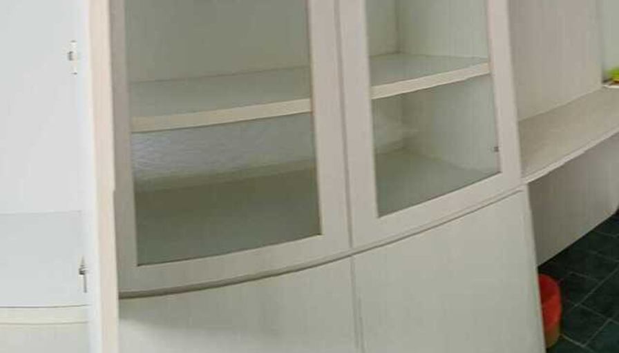 Yan's room