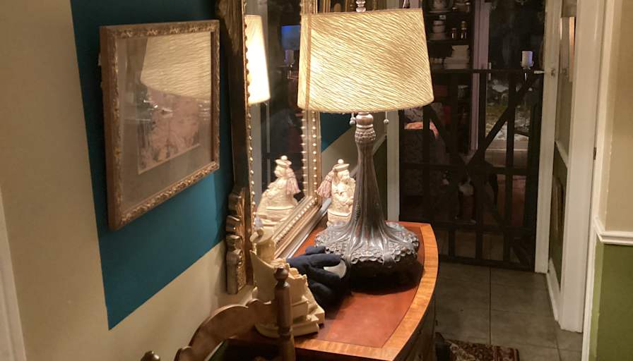 Jeffrey Pommer's room