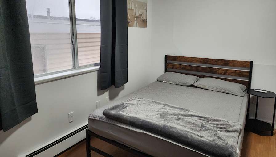 Teresa Tran's room