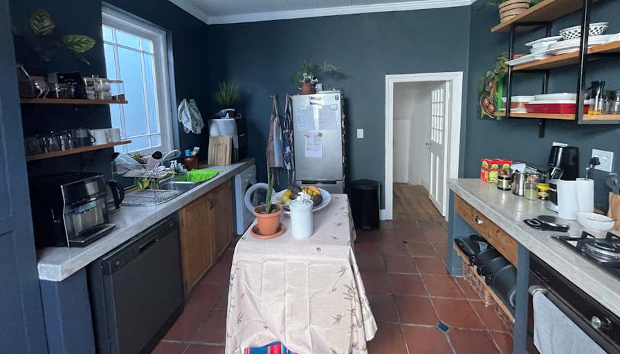 Grant's room