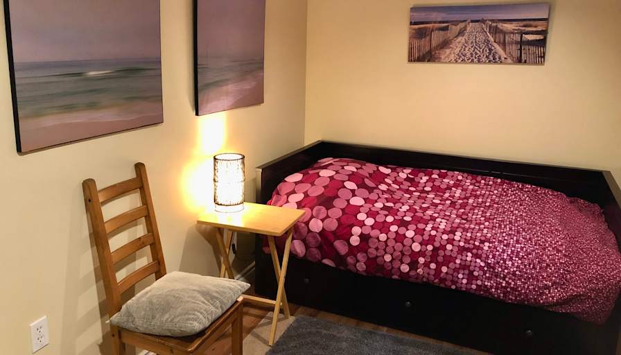 Jen's room